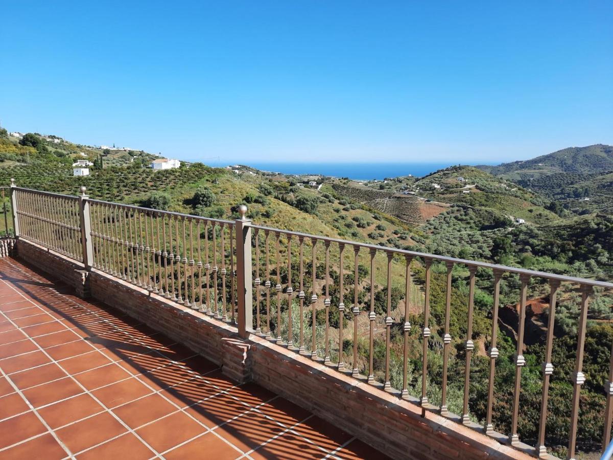 Holiday Home Tres Palmeras - Frg131 By Interhome Frigiliana Bagian luar foto