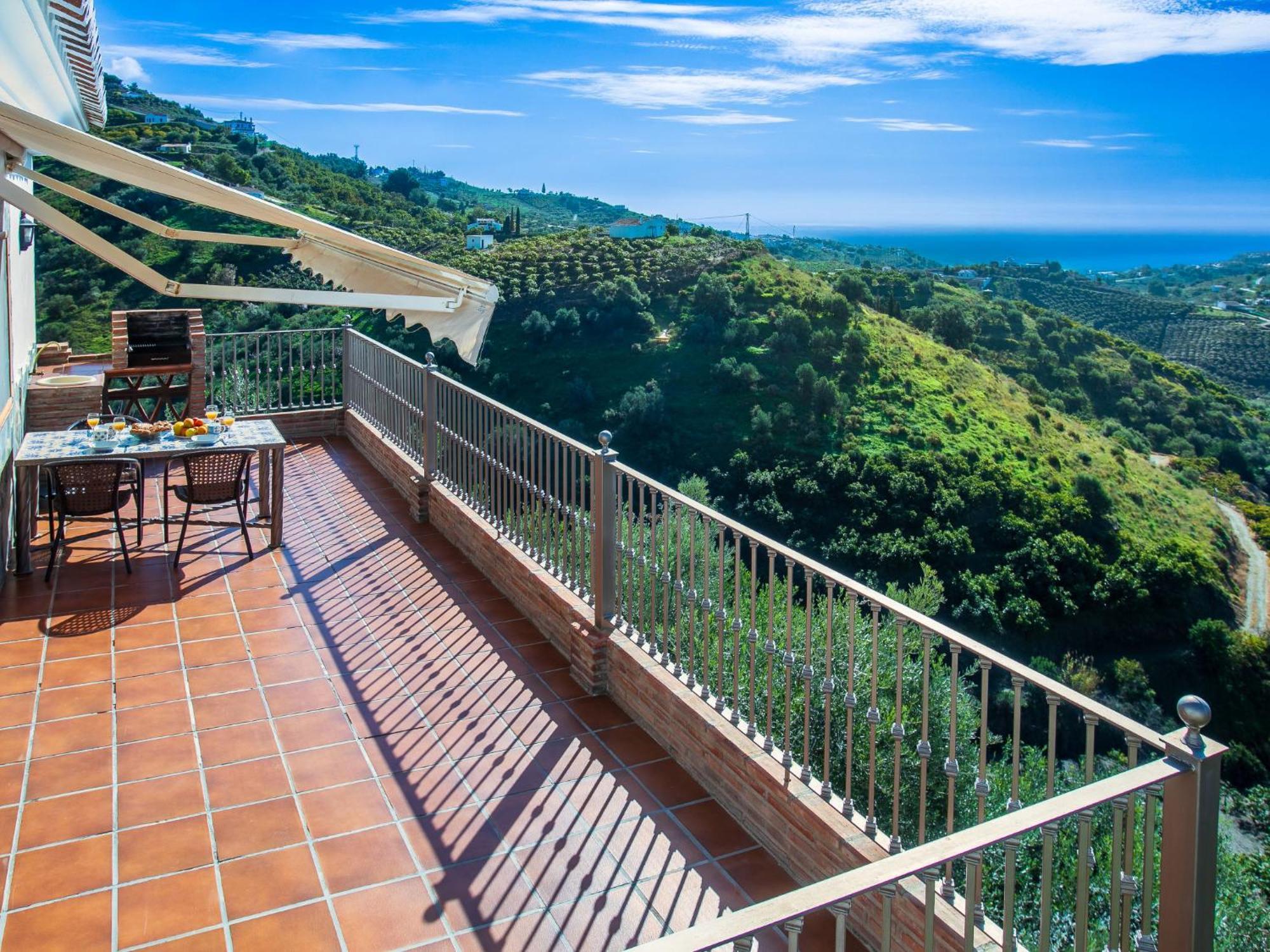 Holiday Home Tres Palmeras - Frg131 By Interhome Frigiliana Bagian luar foto